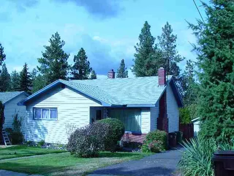 2007 E 16th Ave, Spokane, WA 99203 photo 2