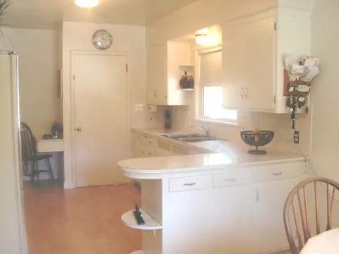 627 E 26th Ave, Spokane, WA 99203 photo 3