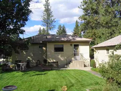 1216 E 29th Ave, Spokane, WA 99203 photo 2