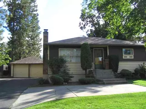 1216 E 29th Ave, Spokane, WA 99203 photo 1