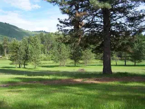 101 Rustic Rd, Ione, WA 99139 photo 1