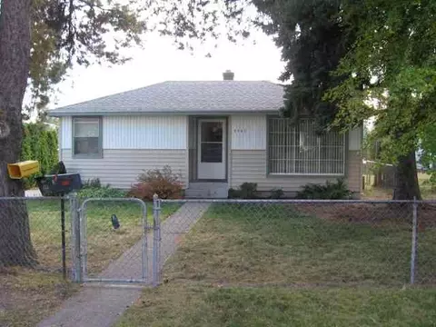 1326 E Bismark, Spokane, WA 99208 photo 4