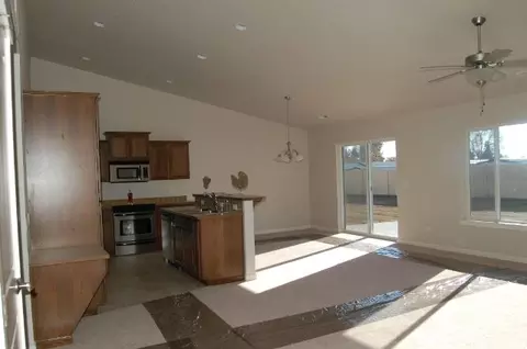 1810 E Vanetta, Spokane, WA 99217 photo 3