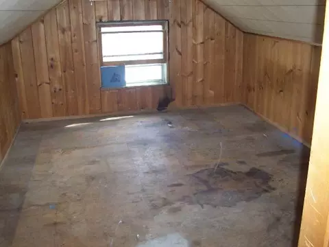 1709 E Pacific, Spokane, WA 99202 photo 4