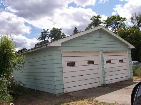 1709 E Pacific, Spokane, WA 99202 photo 9