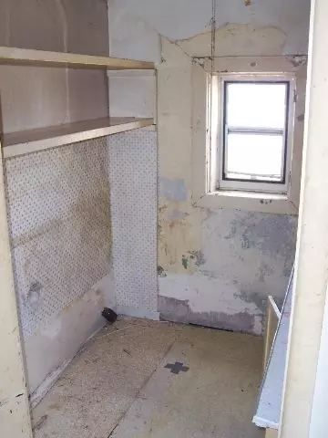 1709 E Pacific, Spokane, WA 99202 photo 5
