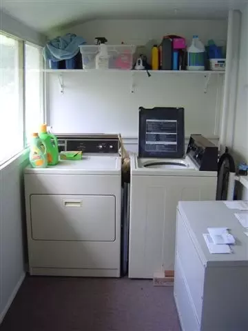 2007 E Grace Ave, Spokane, WA 99207 photo 7