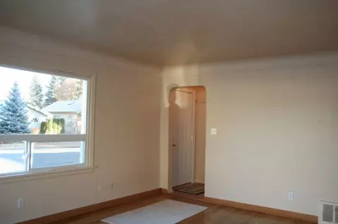 4024 E 5th Ave, Spokane, WA 99202 photo 6