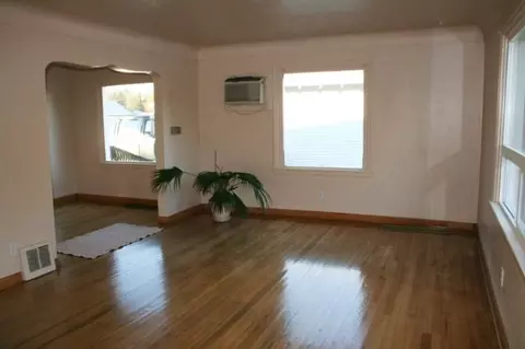 4024 E 5th Ave, Spokane, WA 99202 photo 4