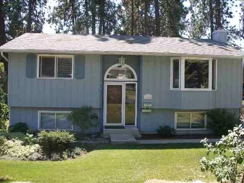 1408 E 35th Ave, Spokane, WA 99203 photo 1