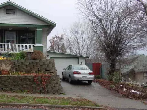 1712 E Sharp, Spokane, WA 99202 photo 8