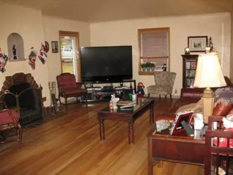 939 E 19th Ave, Spokane, WA 99203 photo 2