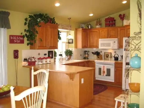 5516 E Birkenhead Ln, Colbert, WA 99005 photo 3