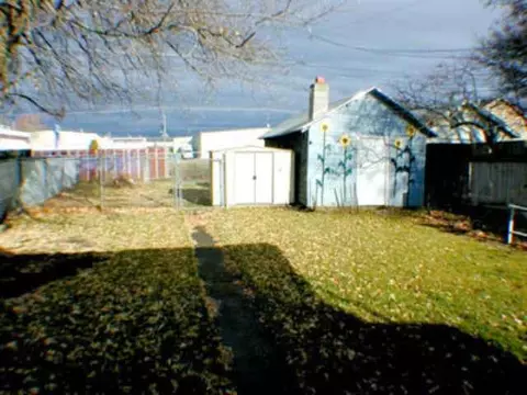211 E Baldwin Ave, Spokane, WA 99207 photo 9
