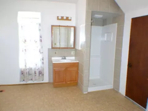 211 E Baldwin Ave, Spokane, WA 99207 photo 6