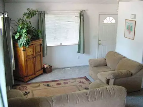 704 E 9th Ave, Spokane, WA 99202 photo 3