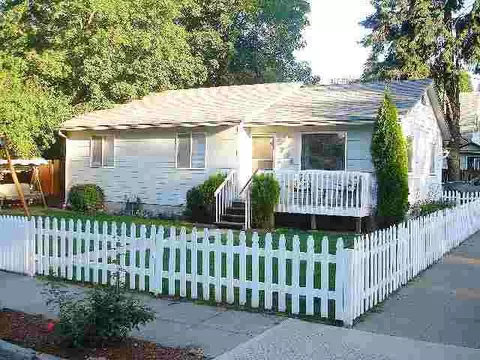 704 E 9th Ave, Spokane, WA 99202 photo 1