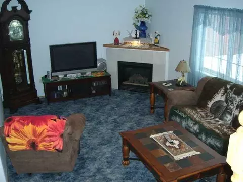2919 E 33rd Ave, Spokane, WA 99202 photo 2