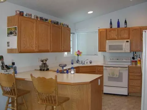 2919 E 33rd Ave, Spokane, WA 99202 photo 4