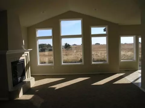 10218 N Cochran, Spokane, WA 99208 photo 2