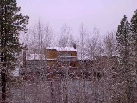 2111 E Red Barn Ln, Spokane, WA 99023 photo 1