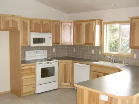 8519 E Main, Spokane Valley, WA 99212 photo 2