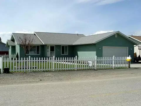 142 Evergreen Dr, Kettle Falls, WA 99141 photo 2