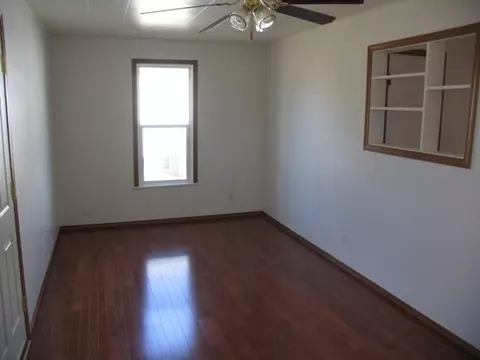 324 E Olympic Ave, Spokane, WA 99207 photo 3