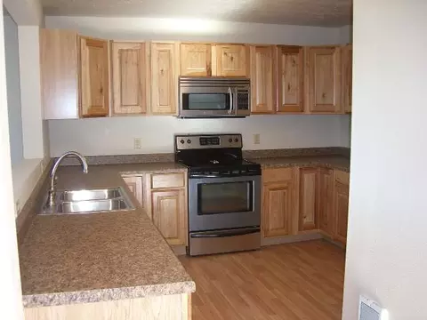 1716 E 7th, Spokane, WA 99202 photo 4