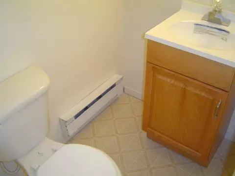 1627 E Desmet Ave, Spokane, WA 99202 photo 4
