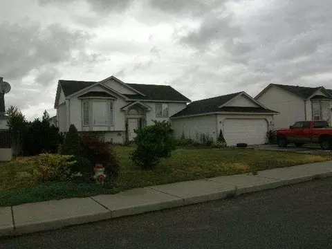 4019 E Upriver Dr, Spokane, WA 99217 photo 1