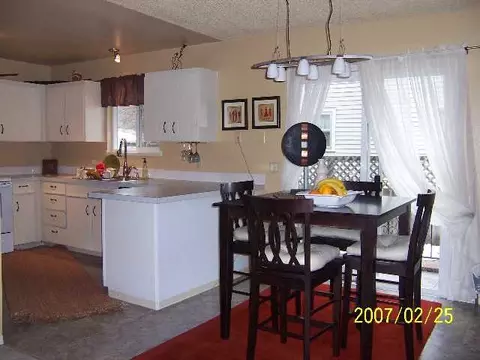 4048 E 6th Ave, Spokane, WA 99202 photo 4