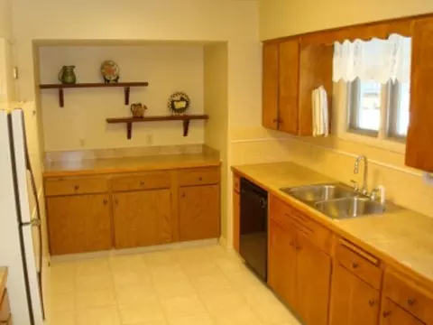 2911 E 34th, Spokane, WA 99223 photo 2