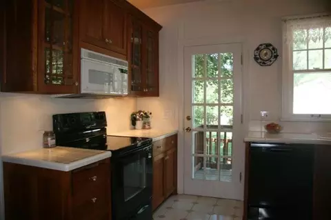 833 E 26th Ave, Spokane, WA 99203 photo 3