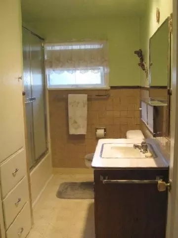 16 E Gordon Ave, Spokane, WA 99207 photo 5