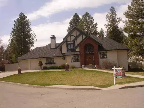 3915 E 48th, Spokane, WA 99223 photo 1