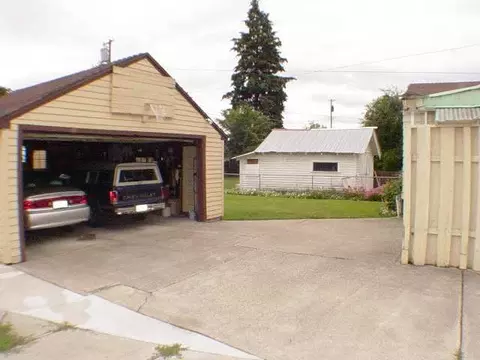 1913 E Hoffman, Spokane, WA 99207 photo 8