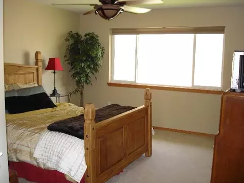 709 E Huron Dr, Spokane, WA 99208 photo 7