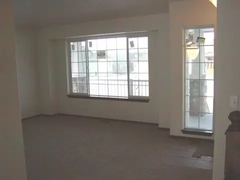 22 E Sapphire, Spokane, WA 99218 photo 3