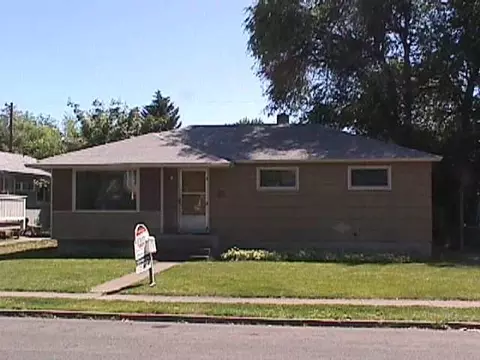 1228 E Olympic Ave, Spokane, WA 99207 photo 1