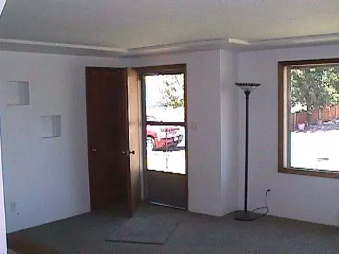 1228 E Olympic Ave, Spokane, WA 99207 photo 2