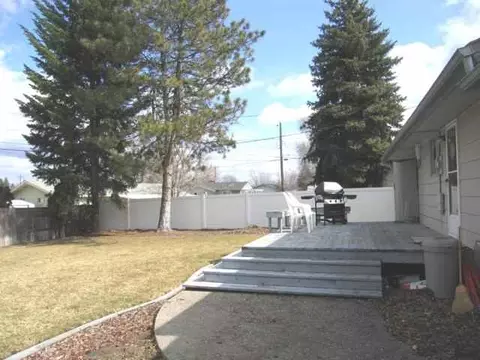 423 E Weile Ave, Spokane, WA 99208 photo 9