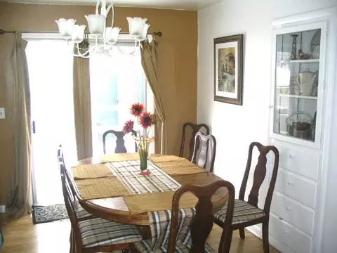 918 E 37th Ave, Spokane, WA 99203 photo 3