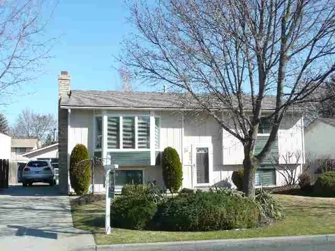 803 E Sierra, Spokane, WA 99208 photo 1