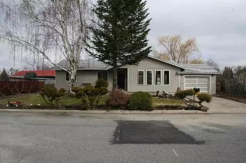 13515 E 6th Ave, Spokane Valley, WA 99216 photo 1