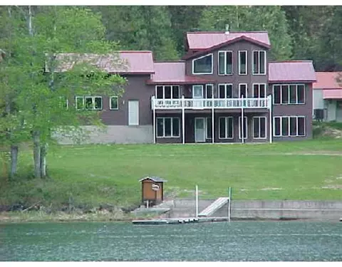 22101 Leclerc, Cusick, WA 99119 photo 2