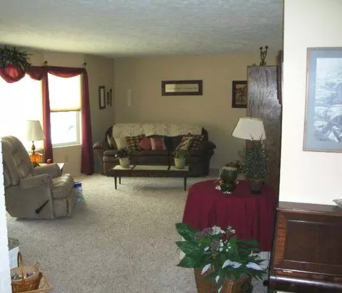 11424 E 37th Ave, Spokane Valley, WA 99206 photo 2