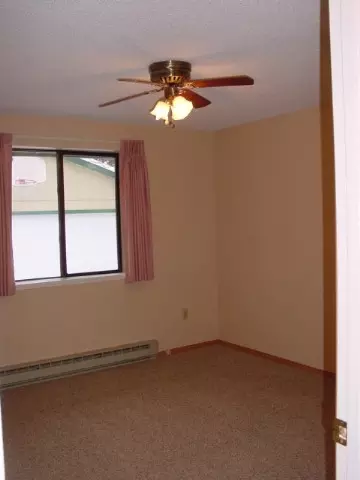 718 E Sierra Ave, Spokane, WA 99208 photo 5