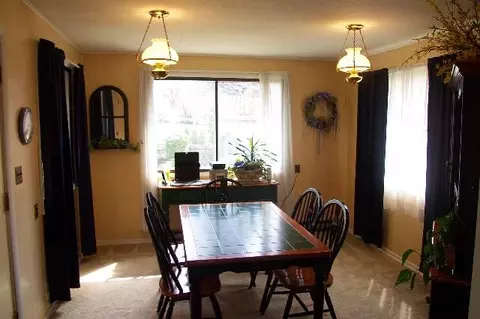 1414 E 39th Ave, Spokane, WA 99203 photo 4