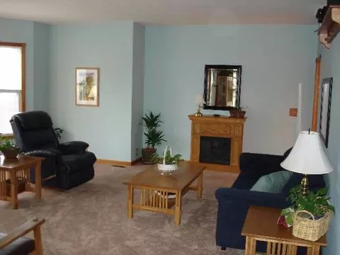 1122 E Baldwin Ave, Spokane, WA 99207 photo 2